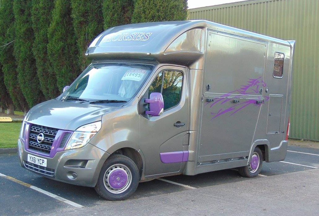 Coachbuilt Horseboxes 